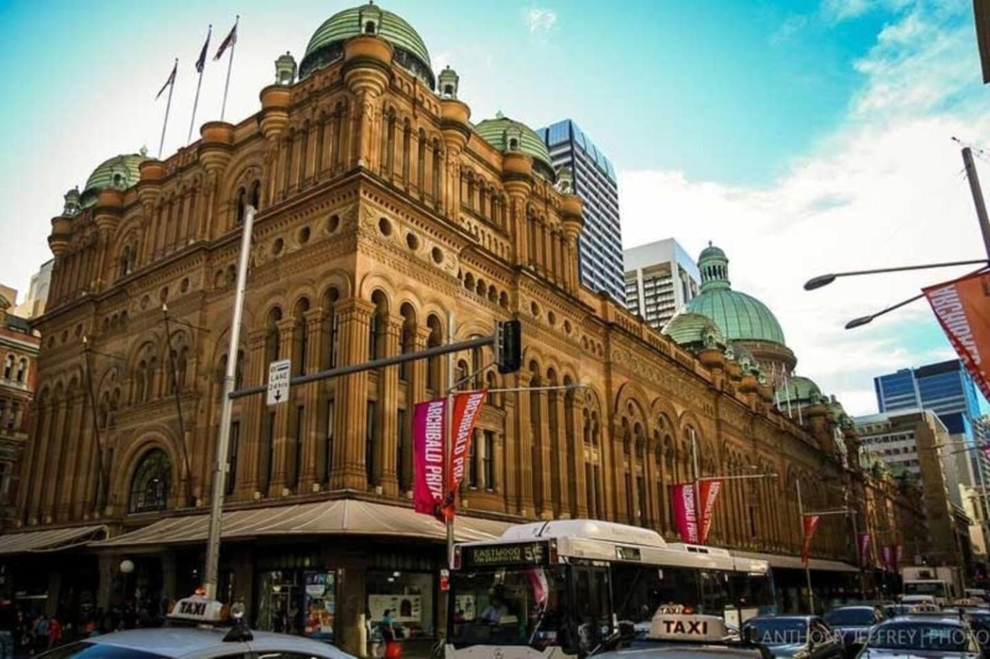 Kozyguru Haymarket Modern 1 Location Nha653-508 Sydney
